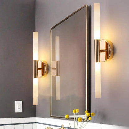 Applique Murale BALI : Éclairage Design pour Salle de Bain