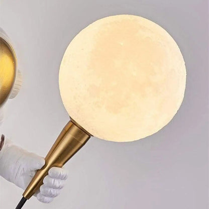 Applique Murale Astronaute : Lumière Cosmique et Design Ludique