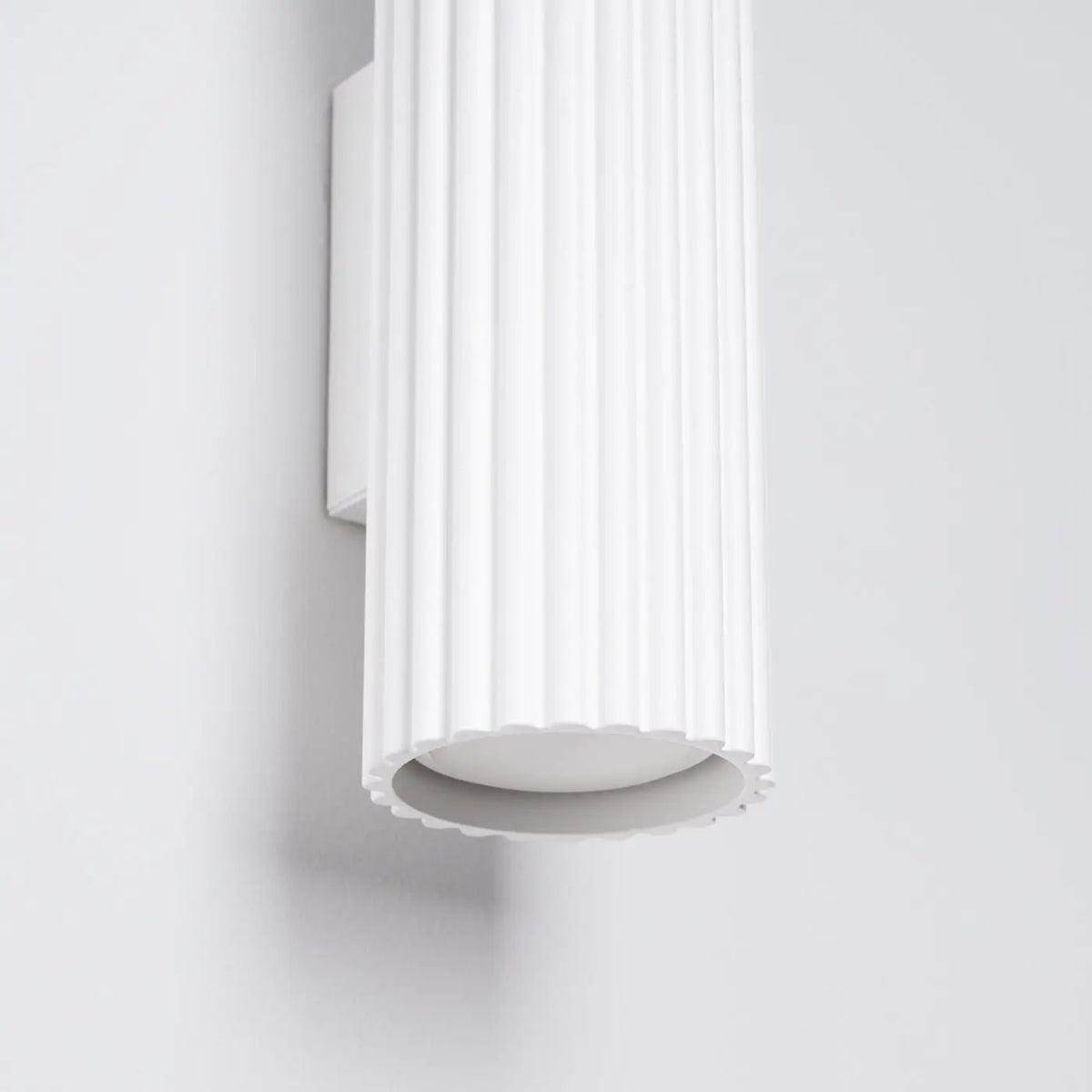Applique Murale KARBON 20 Blanche Cannelée Double Lumière
