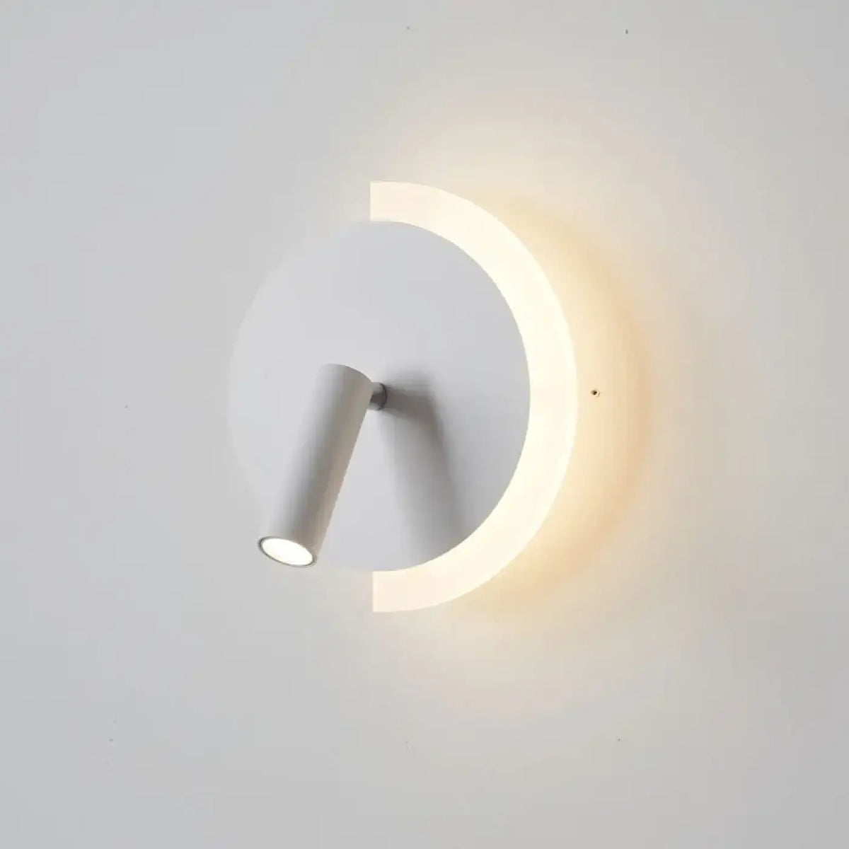 Applique Murale Circulaire LED CIRCA - Design Moderne & Éclairage Doux