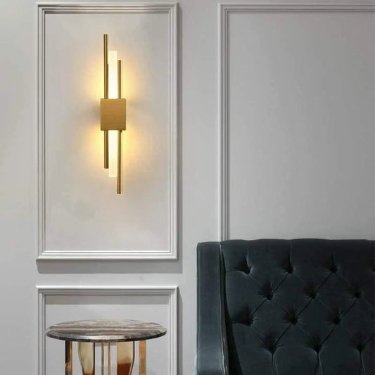 Applique Murale Dorée Design : Élégance Contemporaine