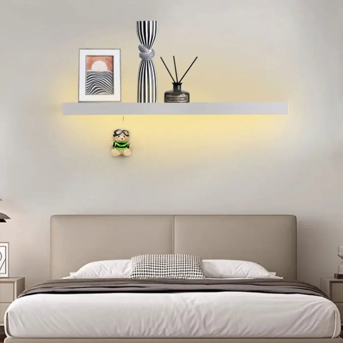 Applique Murale LED MUTA avec Étagère