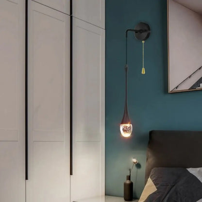 Applique Murale GOUT : Design Goutte d'Eau en Verre Doré ou Noir