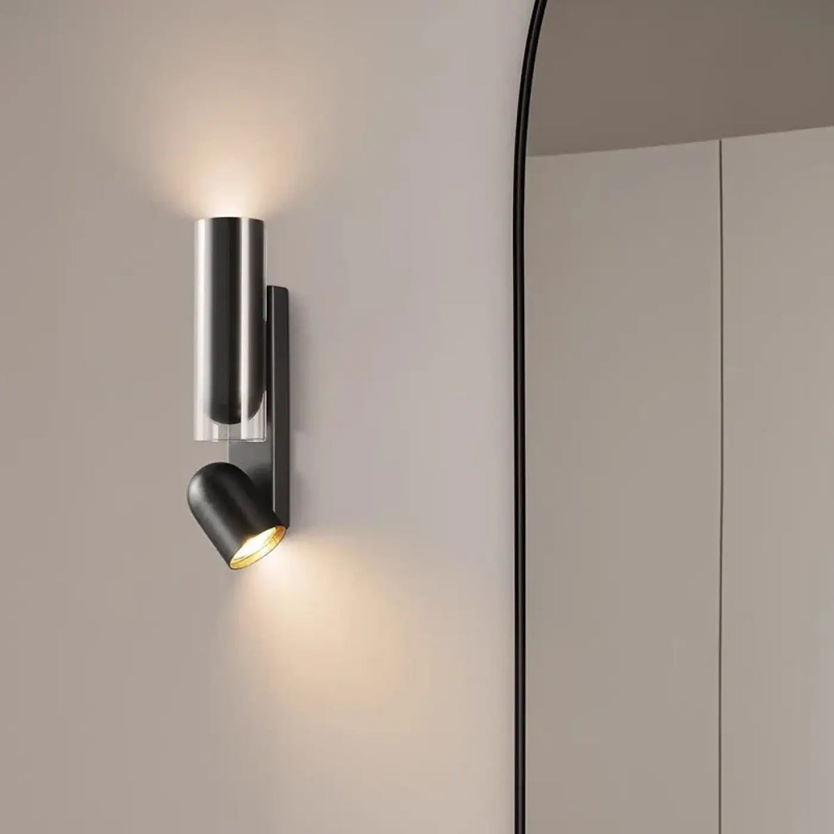 Applique Murale TORI : Design Post Moderne Orientable