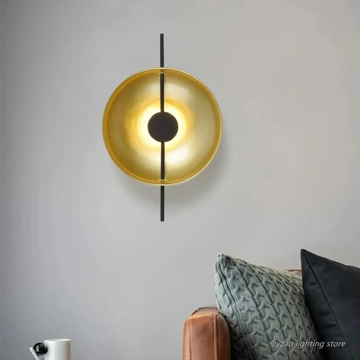 Applique Murale LATIC Noir & Laiton Design Sculptural