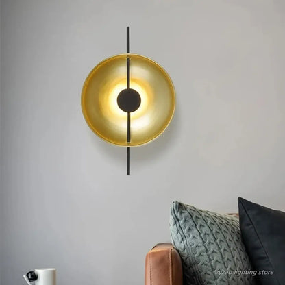 Applique Murale LATIC Noir & Laiton Design Sculptural