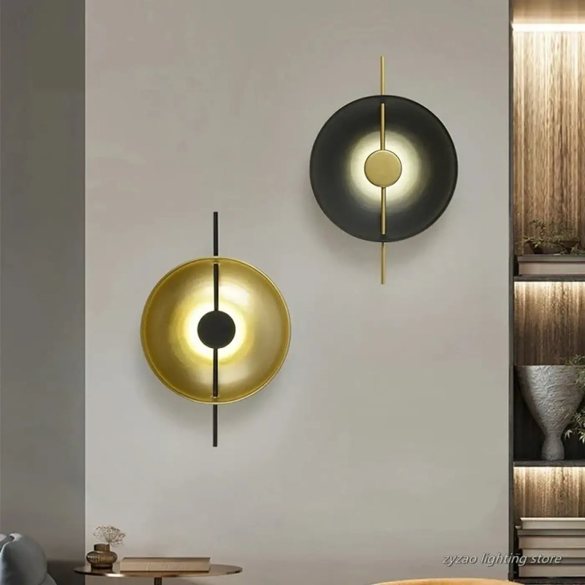 Applique Murale LATIC Noir & Laiton Design Sculptural