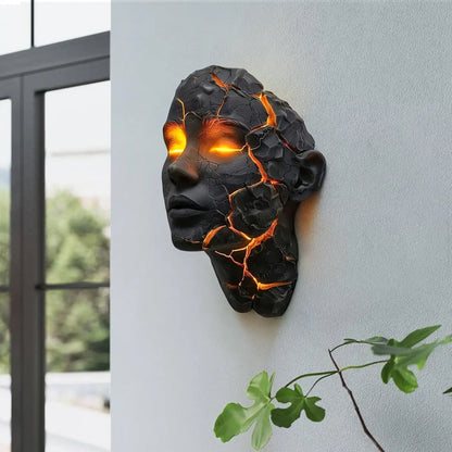 Applique Murale Sculpturale Visage Fissuré Ambre